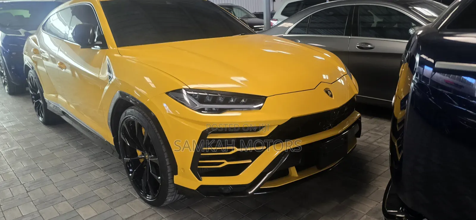 Lamborghini Urus 2024 Yellow