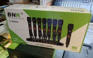 BNK Bk8800 Professional 8-Channel Uhf Wireless Microphone System