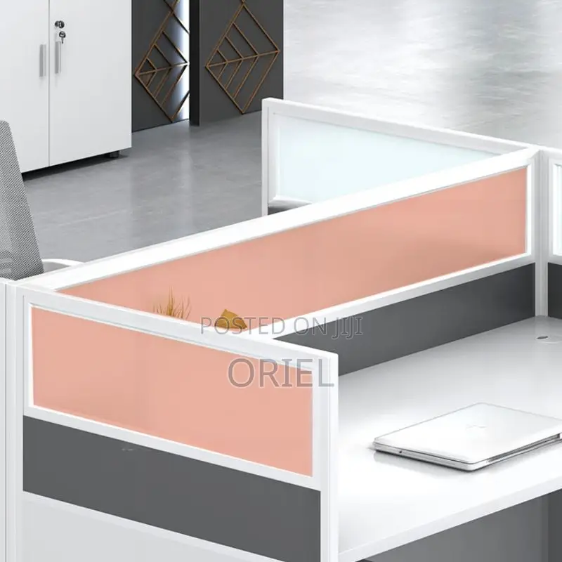 Office Desk : 4-Seater Office Working Workstation