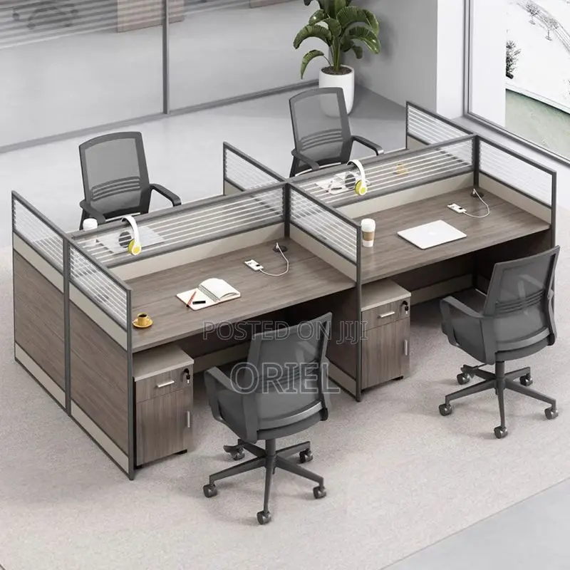 Office Desk : 4-Seater Office Working Workstation