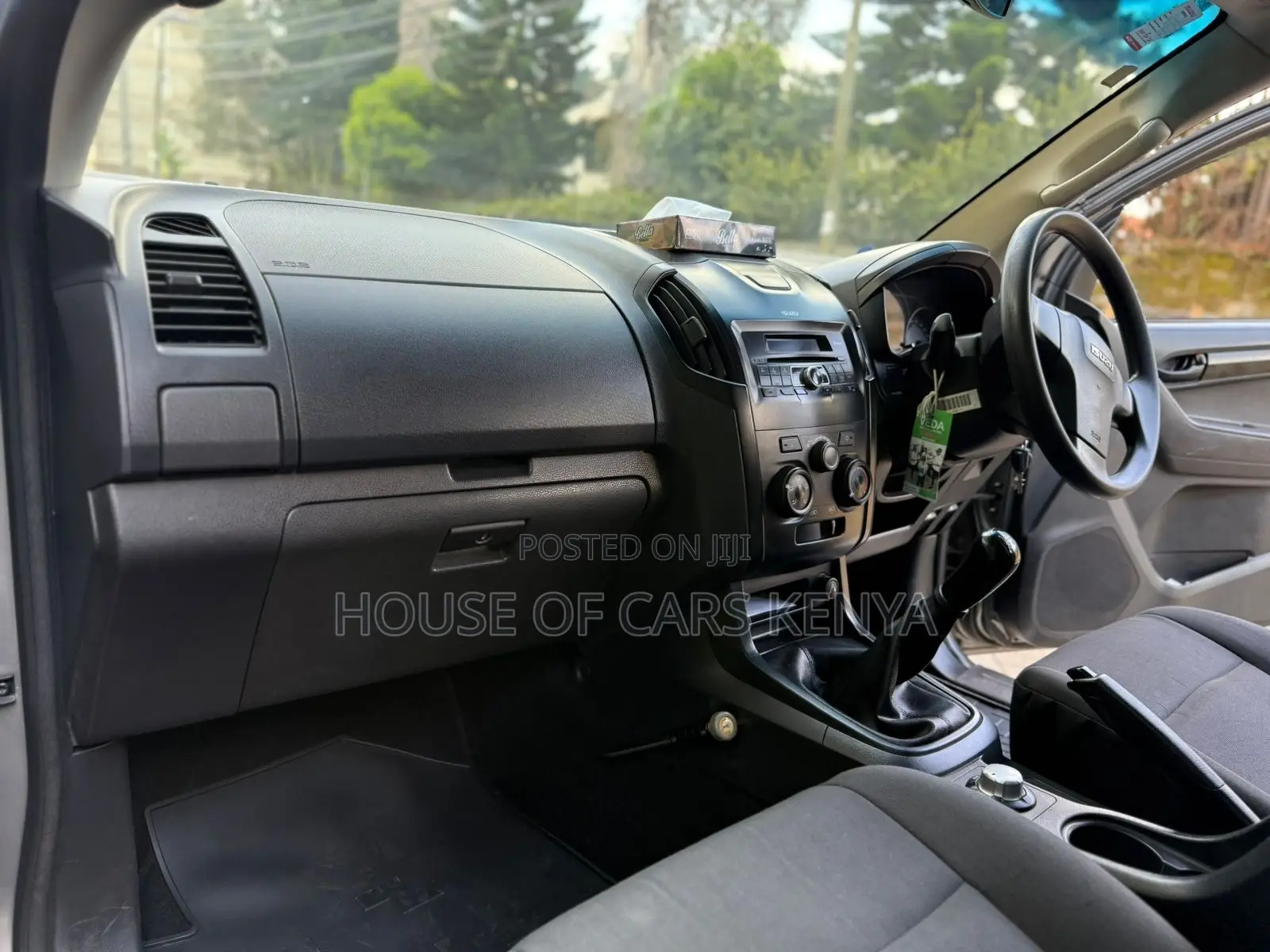 Isuzu D-MAX 2023 Gray
