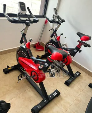 Spinning Bike
15kg Flywheel
120kg Weight Load