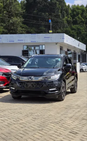 Honda Vezel 2020 Black