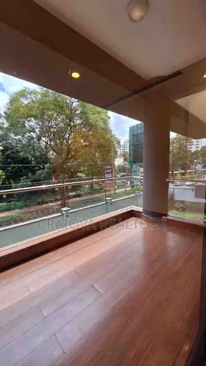 8bdrm Duplex in Spring Valley for sale