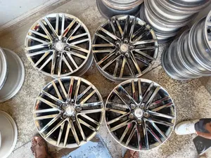 Toyota Crown Rims Size 18
