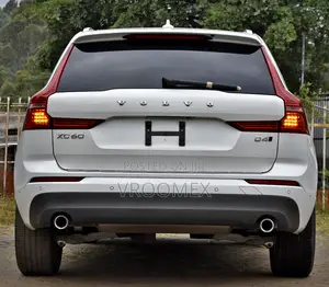 Volvo XC60 2018 White