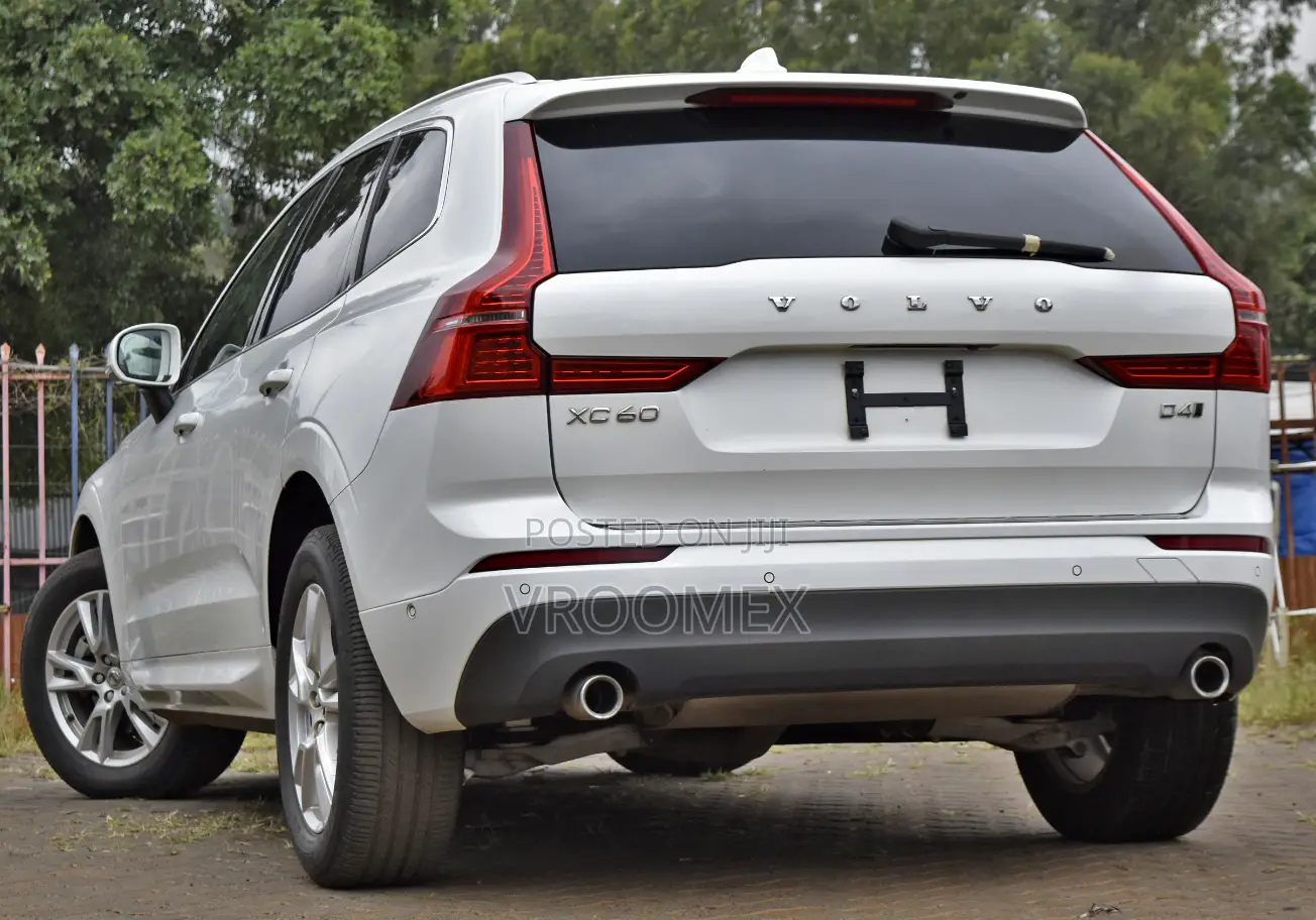 Volvo XC60 2018 White