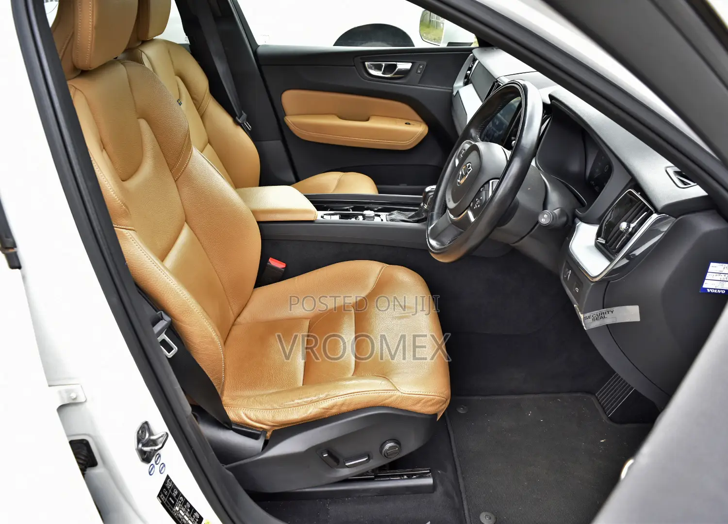Volvo XC60 2018 White