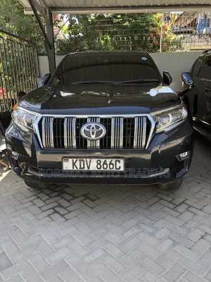 Toyota Land Cruiser Prado 2018 Blue
