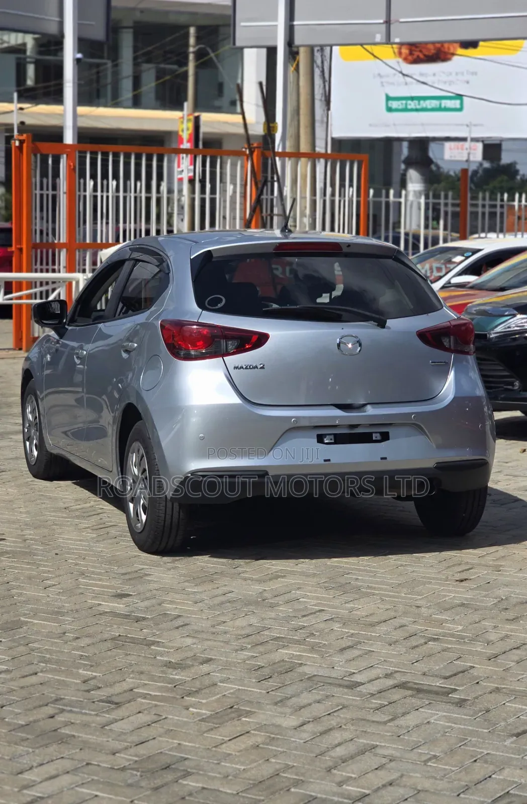 Mazda 2 2020 Silver