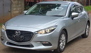 Mazda Axela 2018 Silver