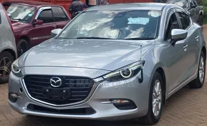 Mazda Axela 2018 Silver