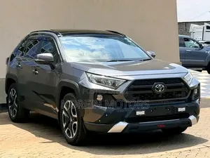 Toyota RAV4 Adventure AWD 2020 Green