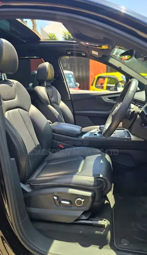 Audi Q7 2019 Black