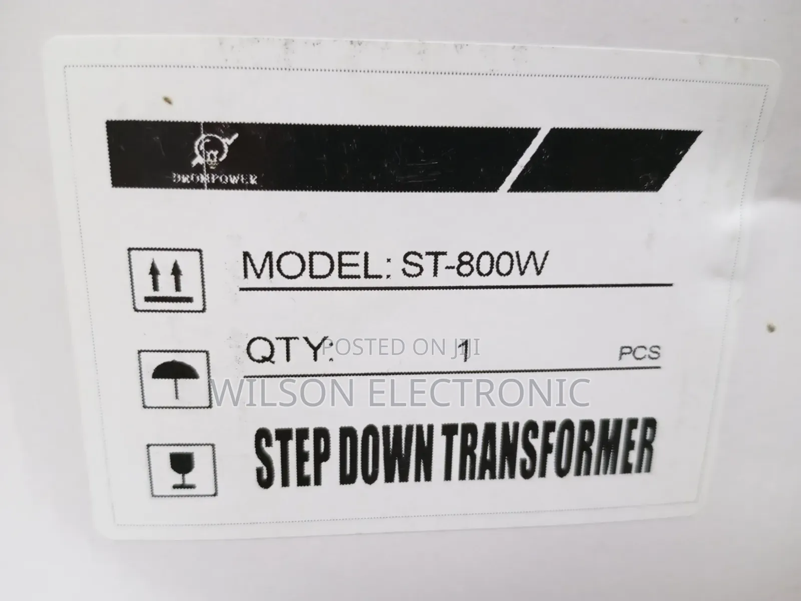Step Down Transformer 800w. 220v-110v.