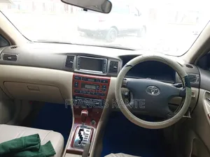 Toyota Corolla 2007 White