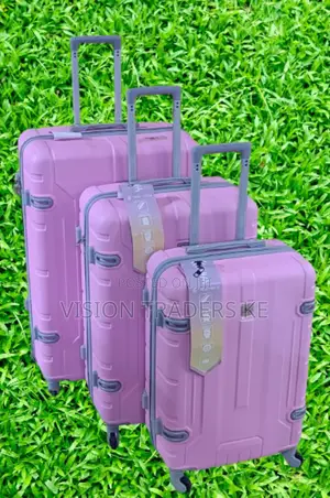 3 in 1 Luxurious Fibre Suitcase With Zipper Closure Frame