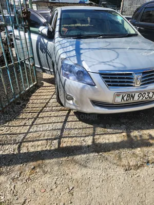 Toyota Premio 2016 Silver