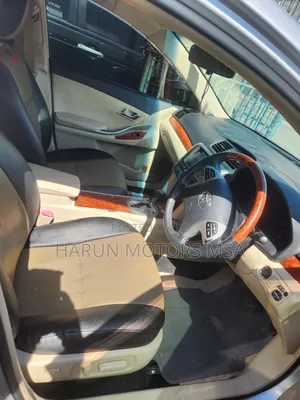 Toyota Premio 2016 Silver
