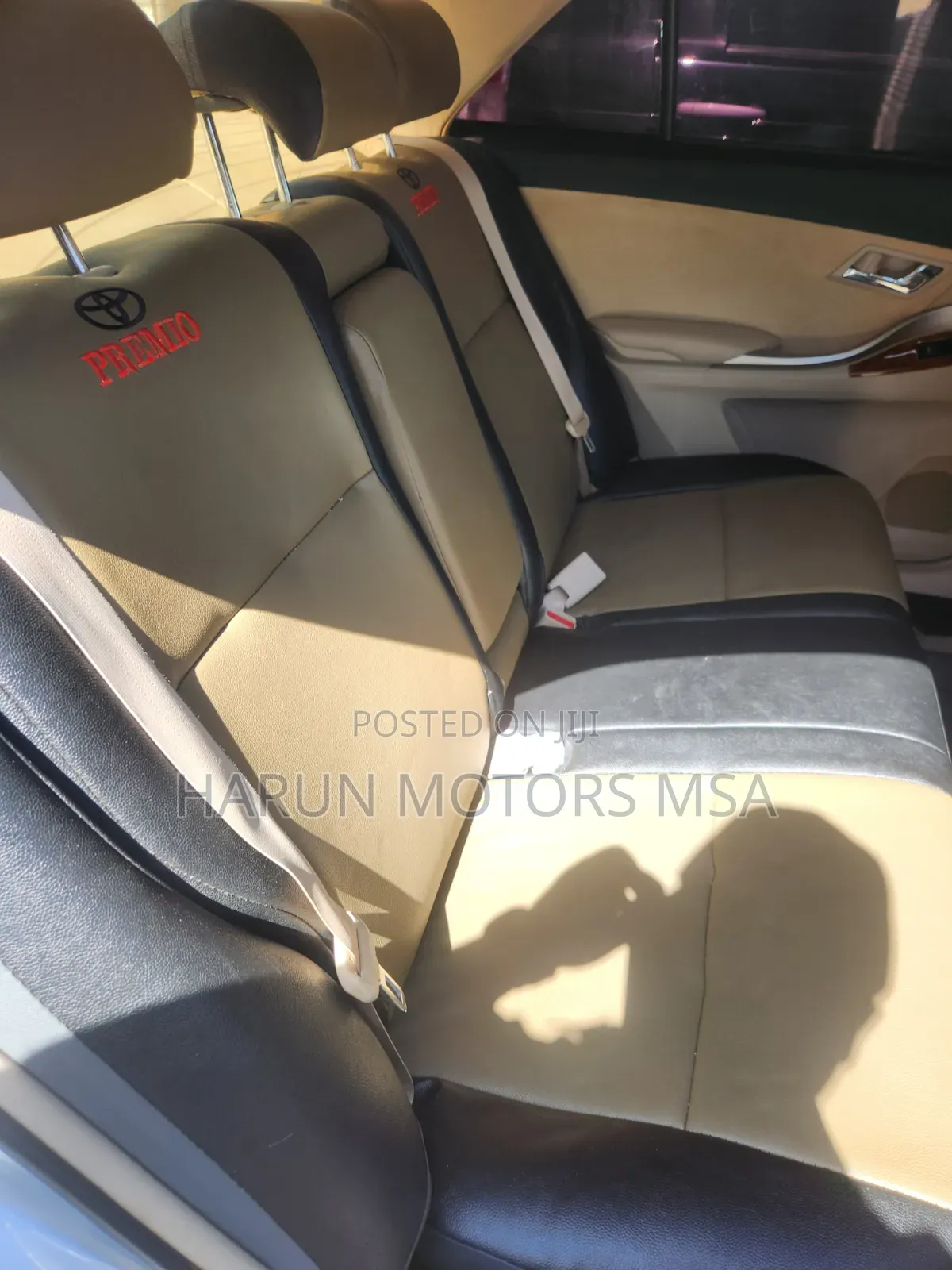 Toyota Premio 2016 Silver