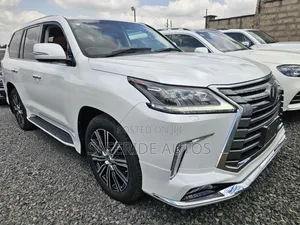 Lexus LX 2019 White