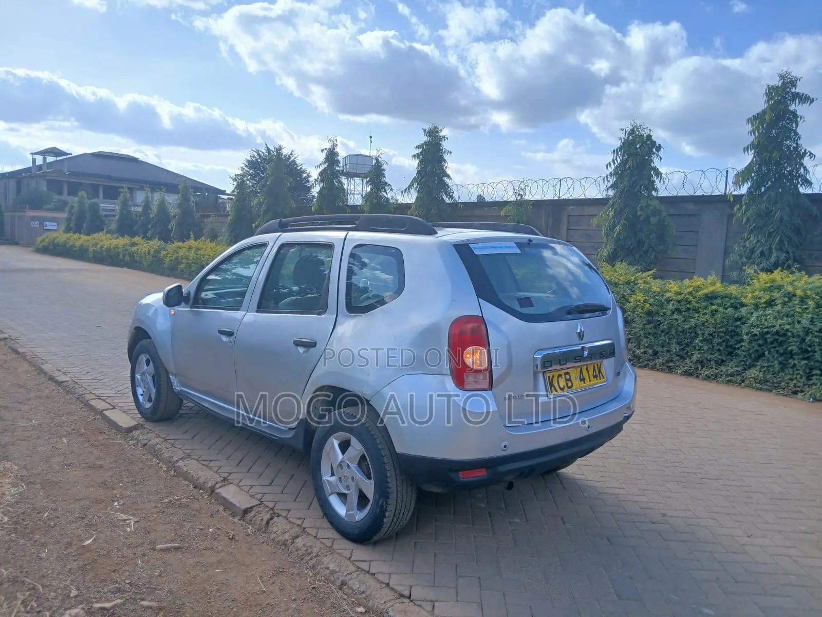 Renault Duster 2014 Silver