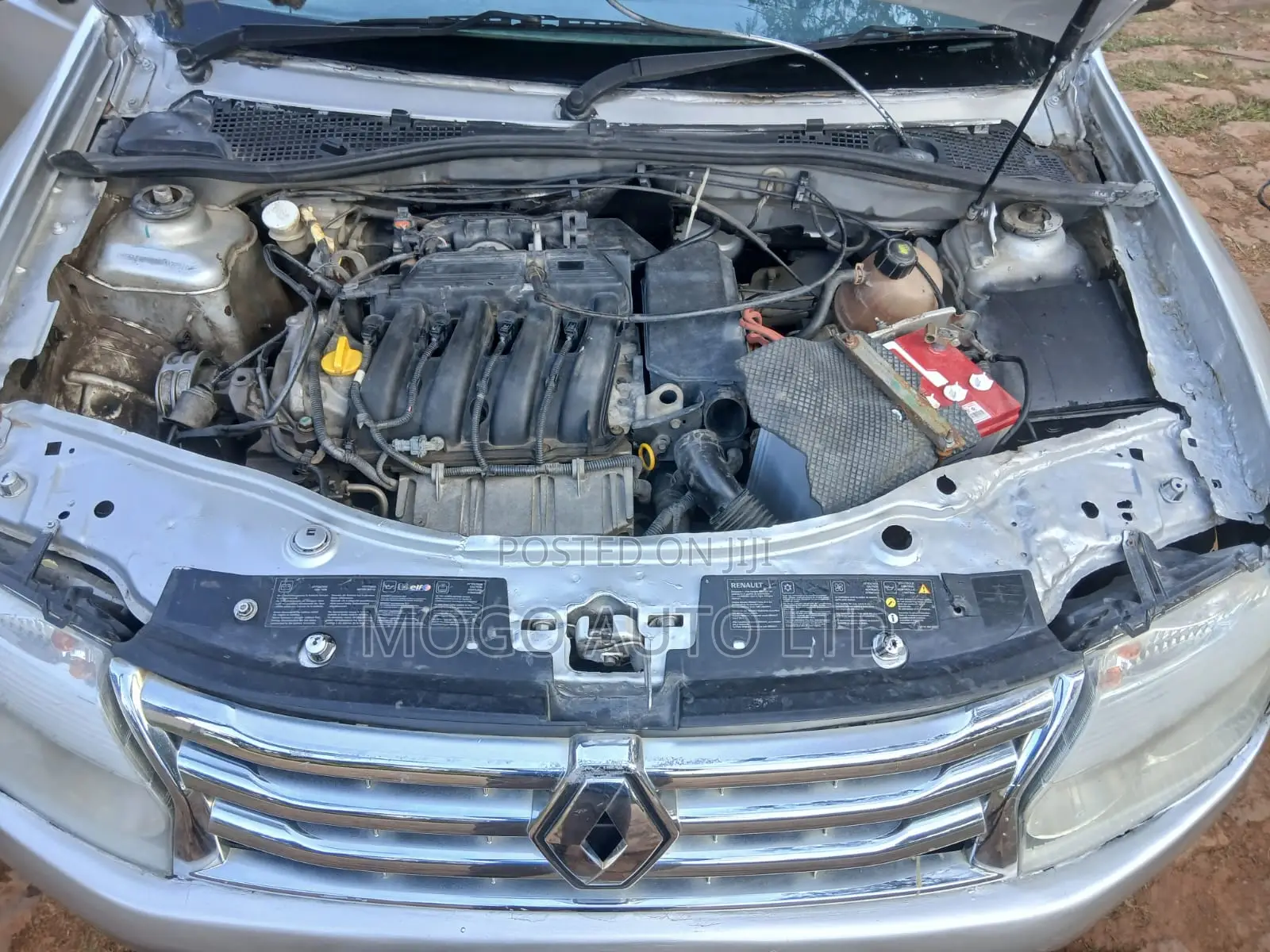 Renault Duster 2014 Silver