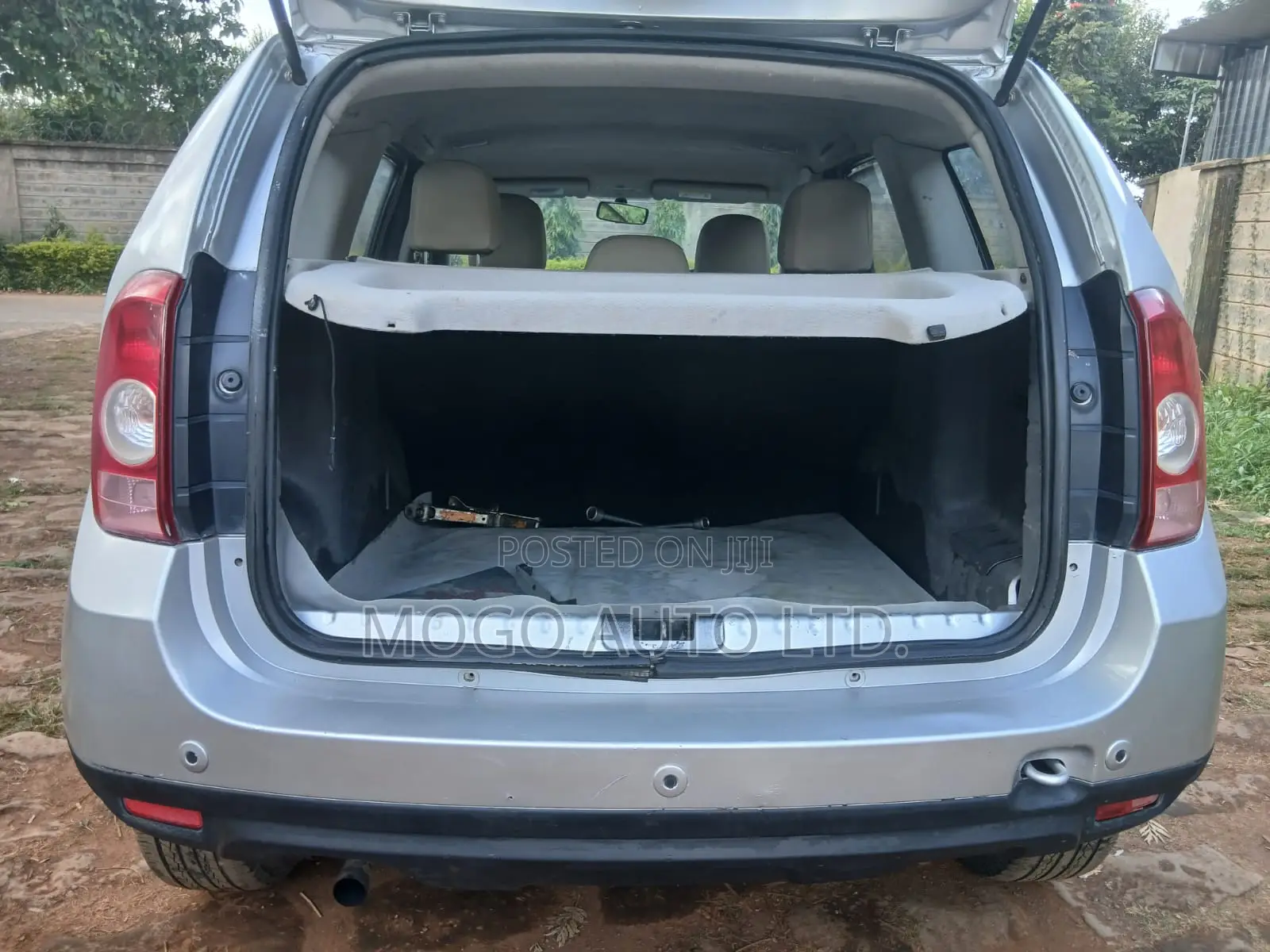 Renault Duster 2014 Silver