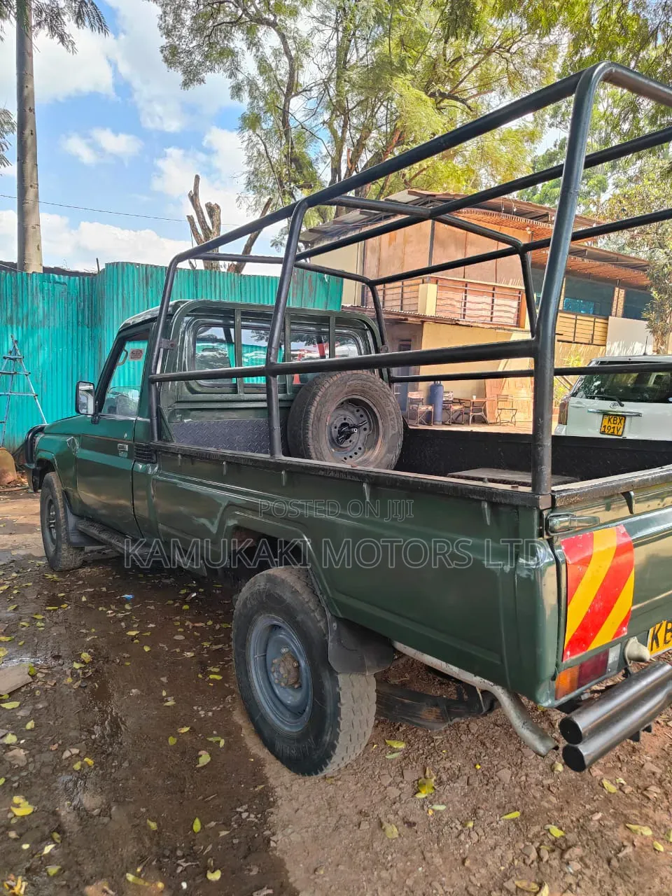 Toyota Land Cruiser 2010 Green