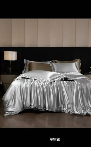 Silk Duvet Cover One Bedsheet, Four Pillowcases .