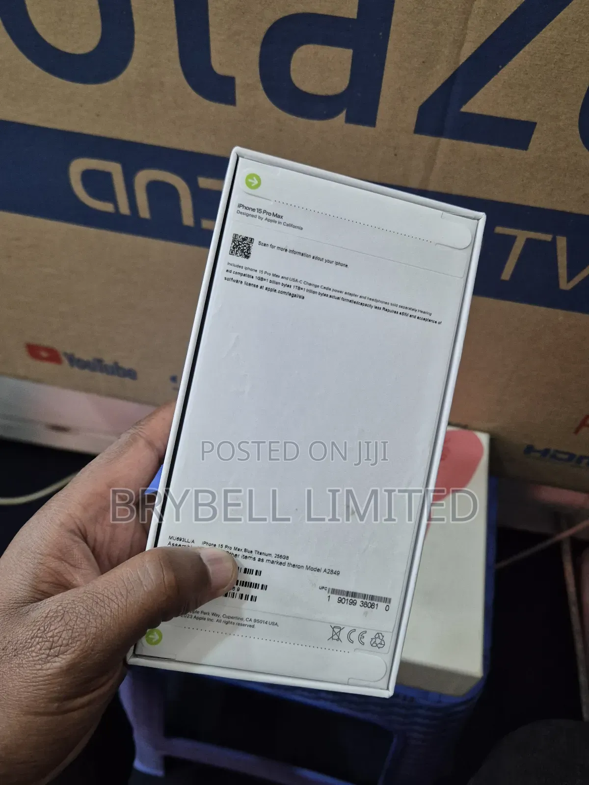 New Apple iPhone 15 Pro Max 256 GB Black