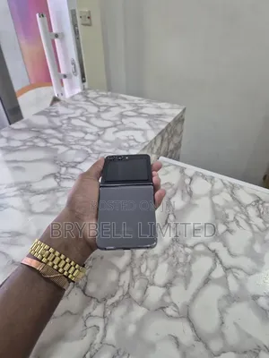 Samsung Galaxy Z Flip 5 256 GB Black