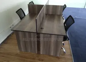 4 Way Cluster Workstation Nairobi – Space Efficient Office Design