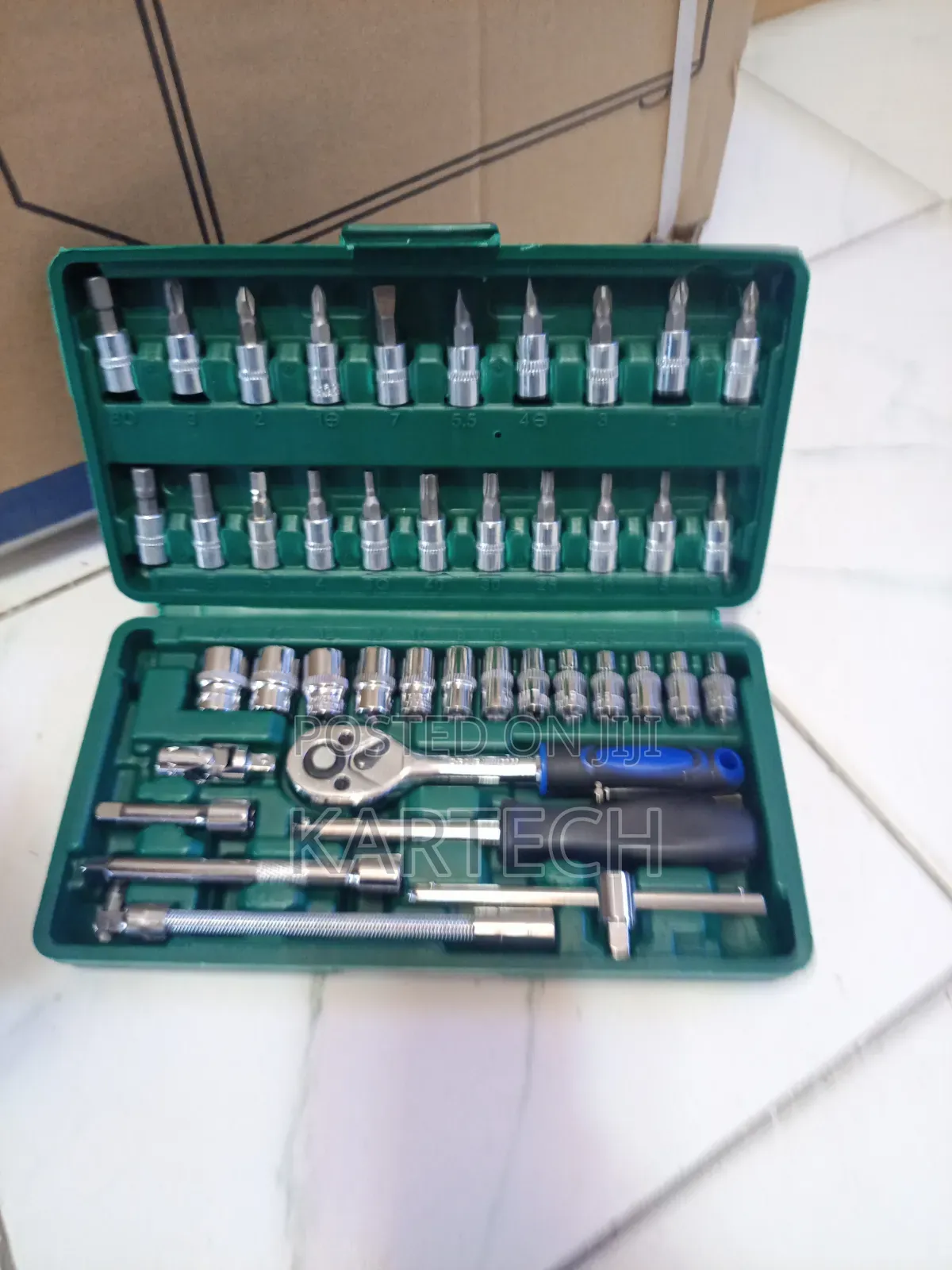 46pcs Universal Socket Wrench Tool Set