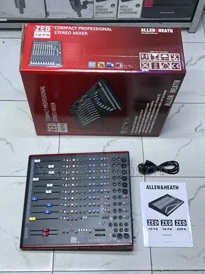 Allen Heath Zed-12fx 12-Channel Live Mixer Console