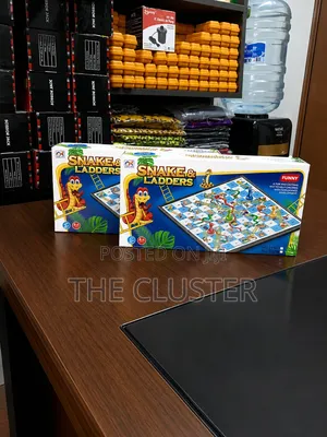 Snakes and Ladders Board Game