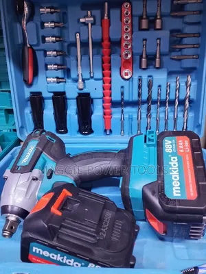 Heavy Duty and Durable Makita Impact Wrench Drill Set/ 88v Impact