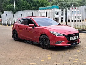 Mazda Axela 2017 Red