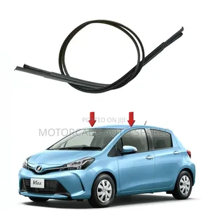 Toyota Vitz Roof Moulding