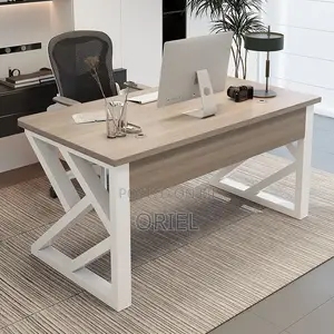 Office Computer Desk : Modern Generic Computer Desk