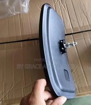 Mitsibishi F:H Side Mirror