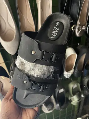 Zapa Sandals