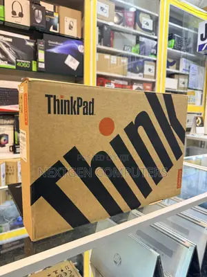New Laptop Lenovo ThinkPad E580 8GB Intel Core i3 SSD 256GB