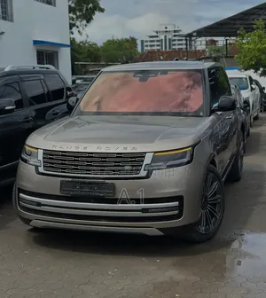 Land Rover Range Rover Autobiography LWB 2023 Gold