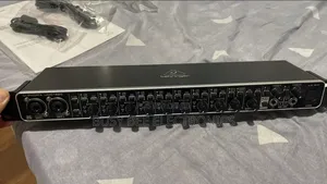 Behringr U-Phoria Umc1820 Audiophile Usb Audio/Midi Interface