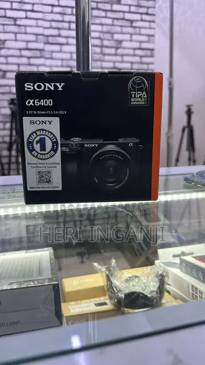 Sony Alpha A6400 Mirrorless Digital Camera With 16-50mm Lens