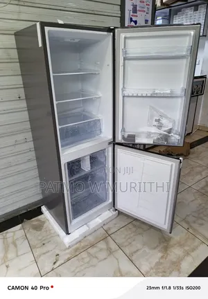 Hisense Bottom Freezer Double Door 230 Litres
