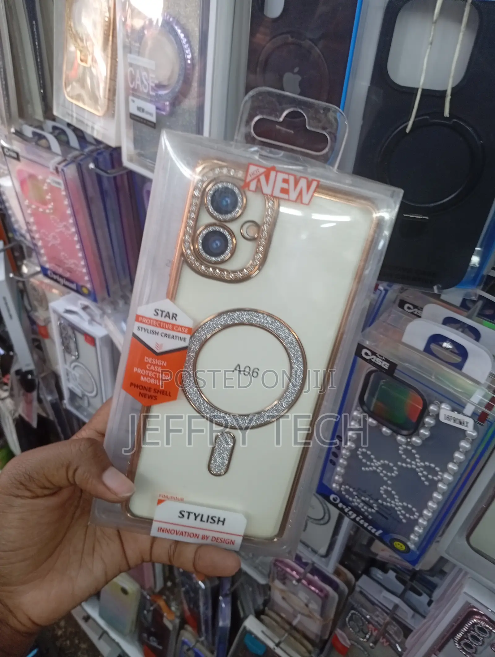 Samsung Galaxy A06 Glitter Protective Phone Case With a Magsafe