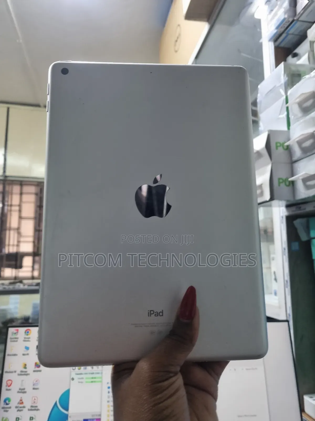 Apple iPad 9.7 32 GB Silver