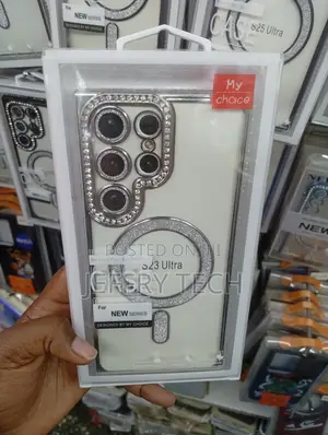 Silver Diamond Magnetic Phone Case for a Samsung Galaxy S23 Ultra.